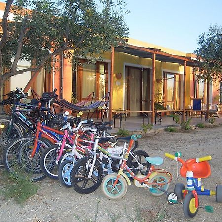 B&B Casa Per Ferie Villaggiocarovana كاستياداس المظهر الخارجي الصورة