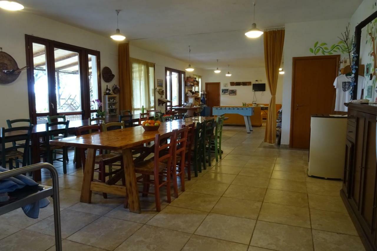 B&B Casa Per Ferie Villaggiocarovana كاستياداس المظهر الخارجي الصورة